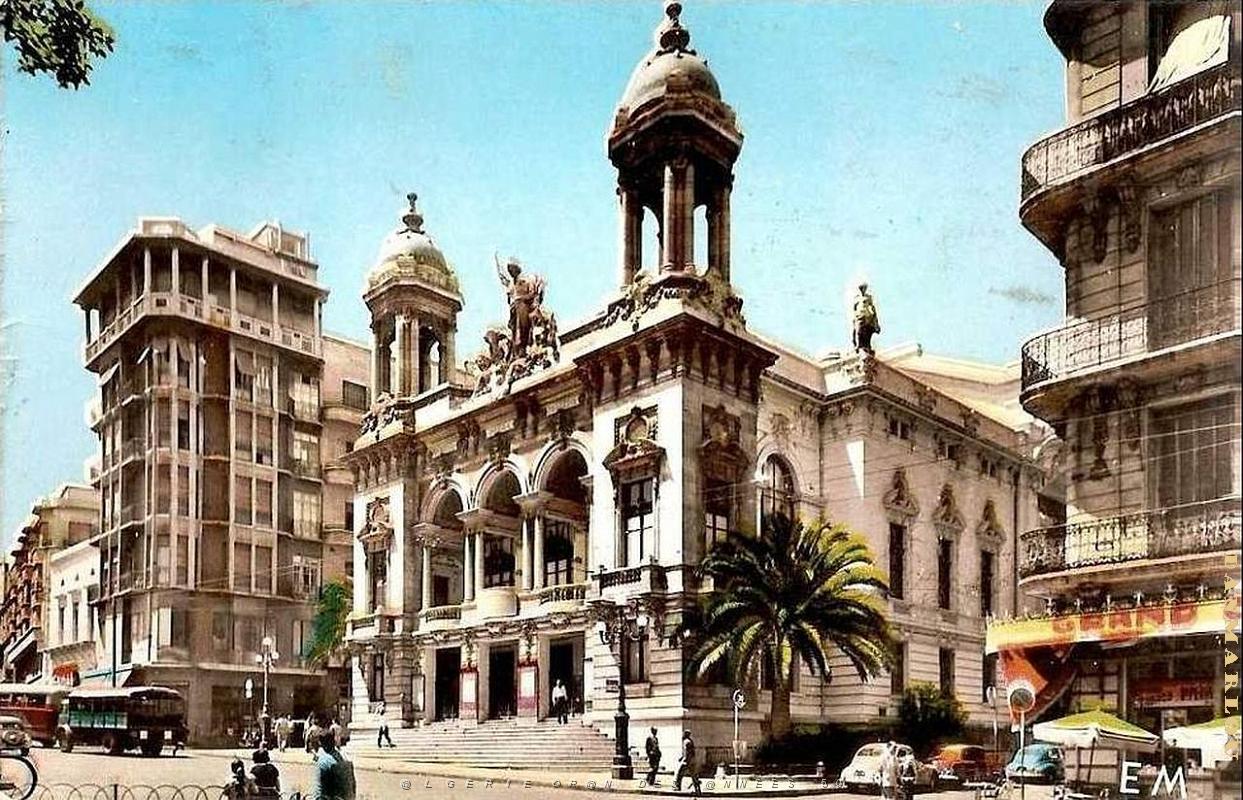 PA d- 058- Opera.jpg
